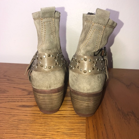 Josef Seibel Toni Suede Studded Harness Ankle Boots Sz 38/7.5 - Picture 2 of 10